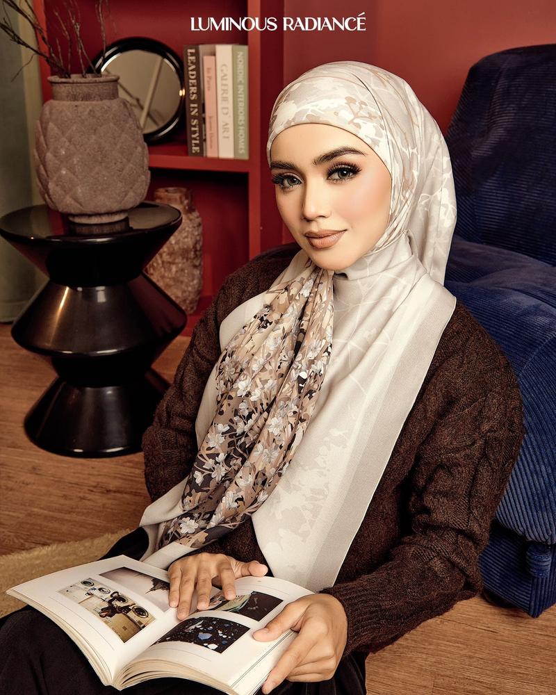 Product Introduction of Leeyana Rahman Luminous Radiance 18