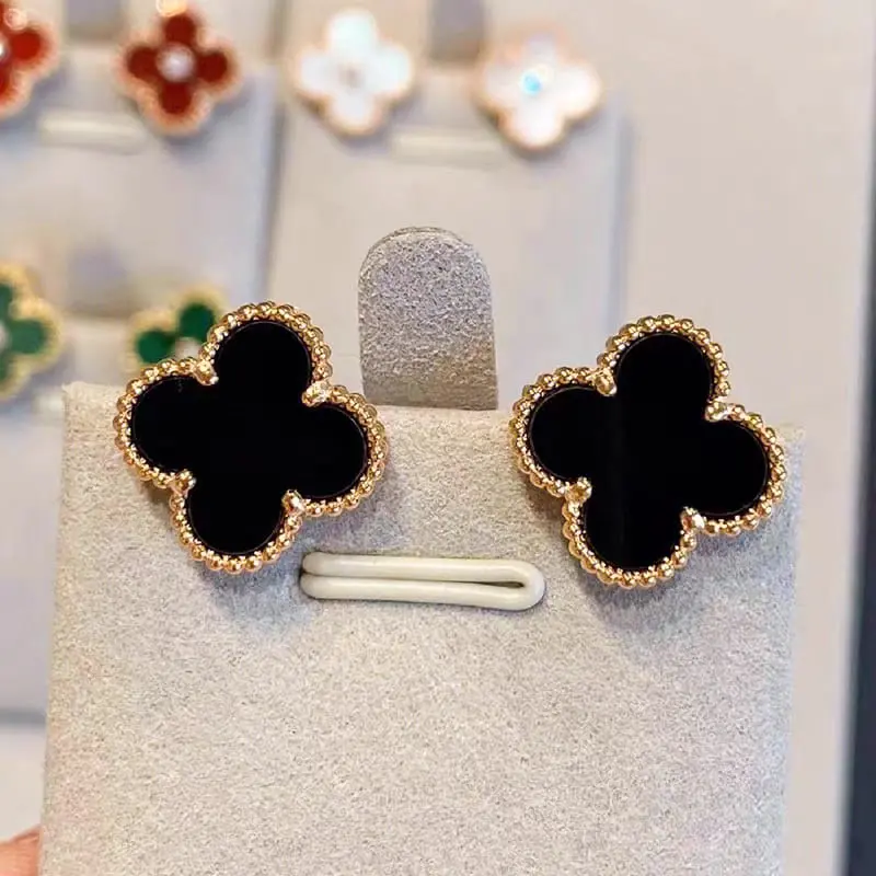 Anting Tusuk Titanium Anti Karat/ANTING WANITA TERBARU anting tusuk clover  kecil 4
