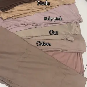 Kerudung pashmina rayon kaos lembut premium   Wanita Muslim Jilbab Panjang By Delu’ahbrands