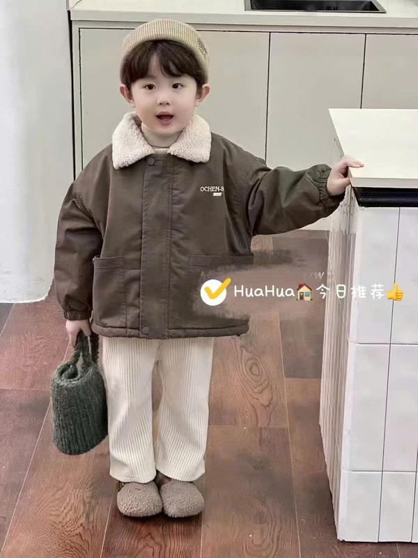   MẸ THÓC  áo khoác bé trai: áo khoác thô Hàn cổ bẻ lót lông thêu chữ ngực OCHEN-SHT hàng QCCC by KID CLOTHING 