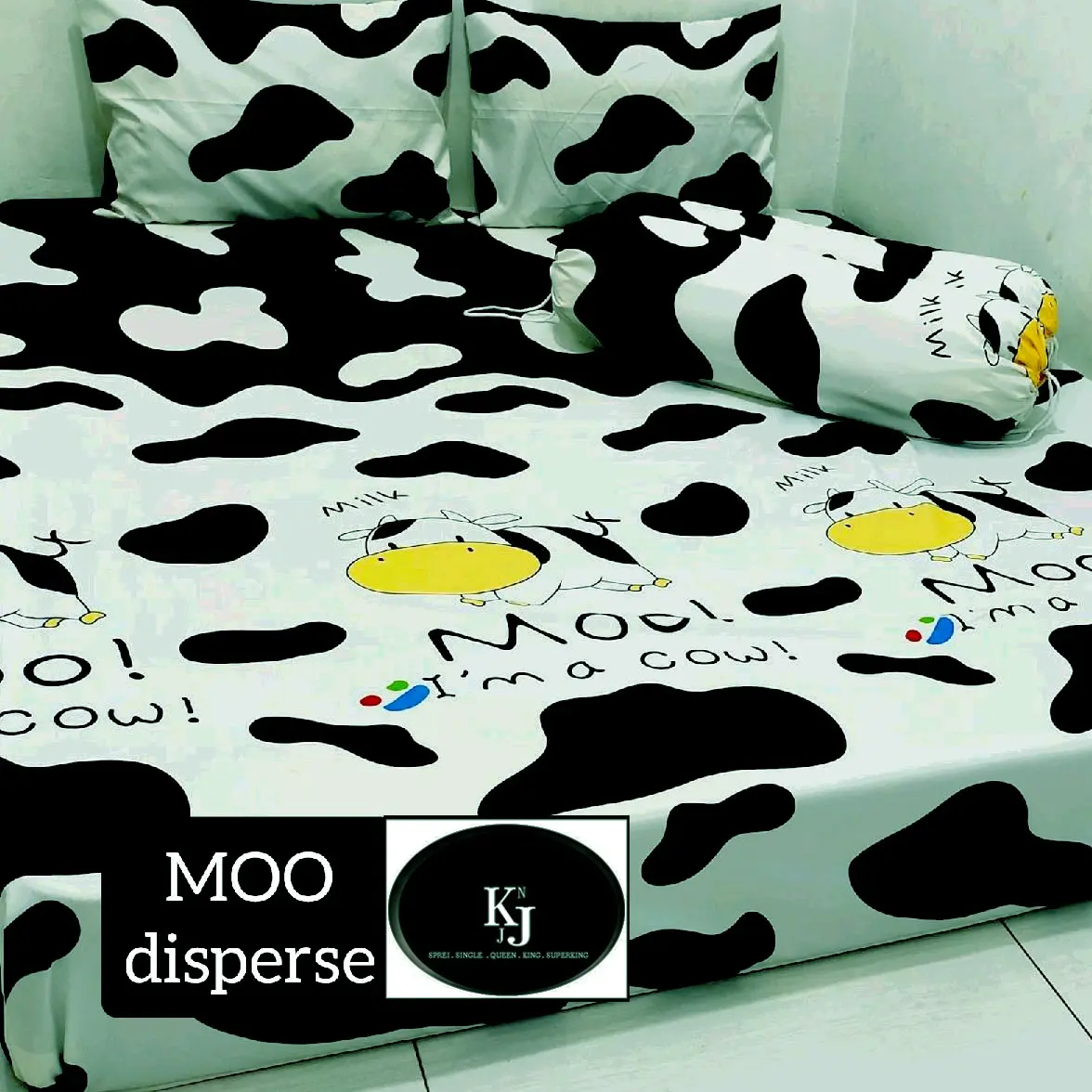 MOO WHITE