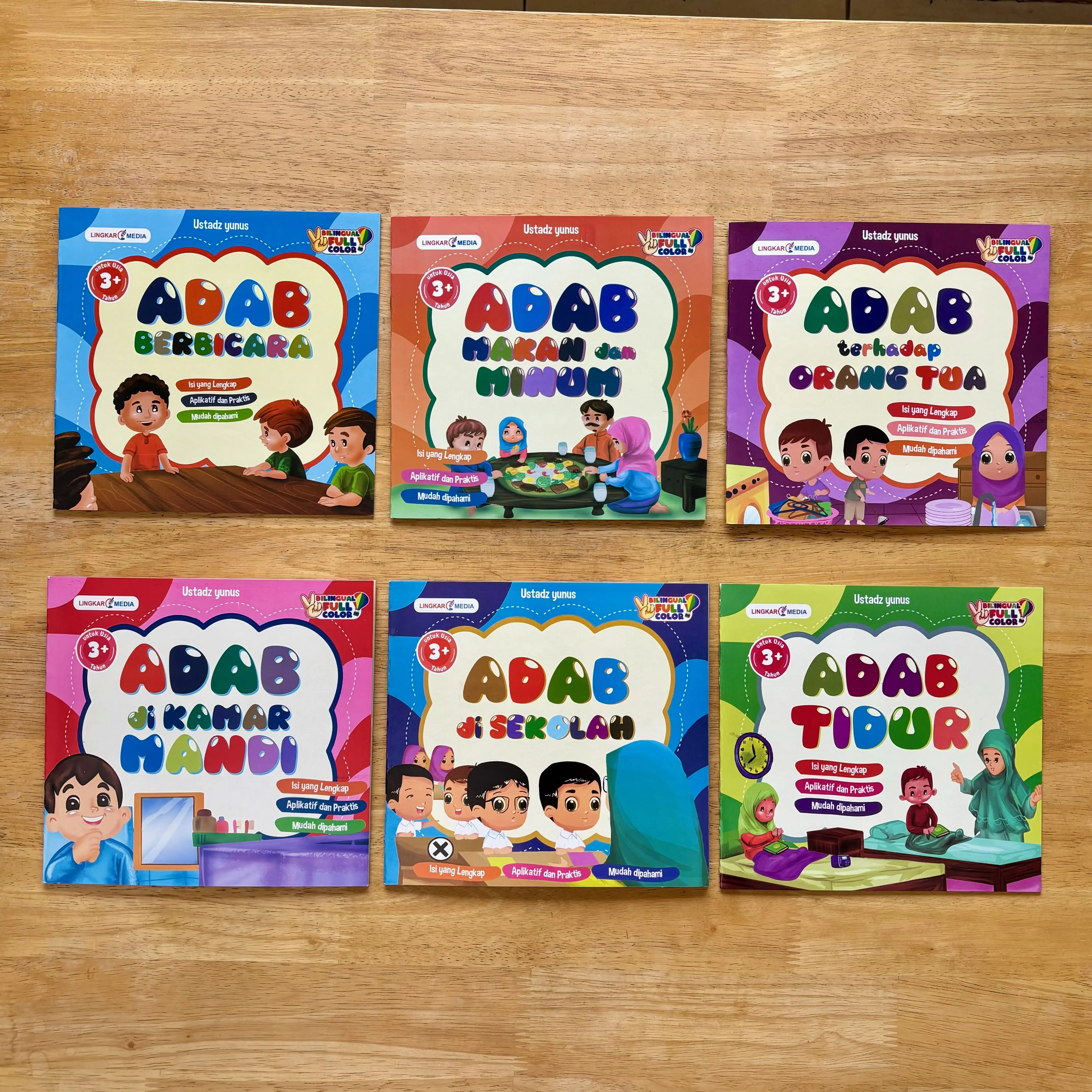 PAKET 6 BUKU - "Adab" Usia 3 Tahun : Adab Berbicara, Adab Terhadap Orang Tua, Adab Makan dan Minum, Adab di Kamar Mandi, Adab di Sekolah, Adab Tidur (Cerita Anak Islami Seri Bilingual Full Color)