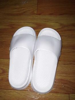 Product Review of Eva sandal pria / wanita slip on size 36-44 full karet / eva sendal unisex Hitam Pink Putih from 🌈**🌈 2