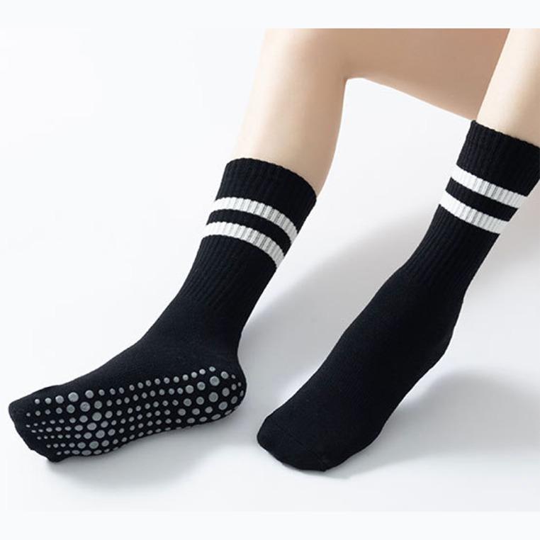 Product Introduction of Grip Socks (5 Colours Available) | FUNFIT 3