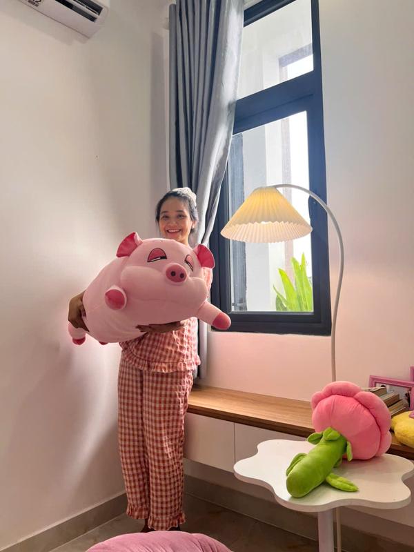  Gấu Bông Heo Mắt Hí  Híp size 110 cm   Khổ vải  Màu hồng nhạt Màu xám  Đồ Chơi Thú Nhồi Bông  Toy Thú Bông 