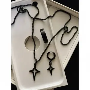 ￼Terbaru Kalung Set pria Plus Anting Jepit Pria Liontin Bintang Bonus Cincin Putih Stainless stell