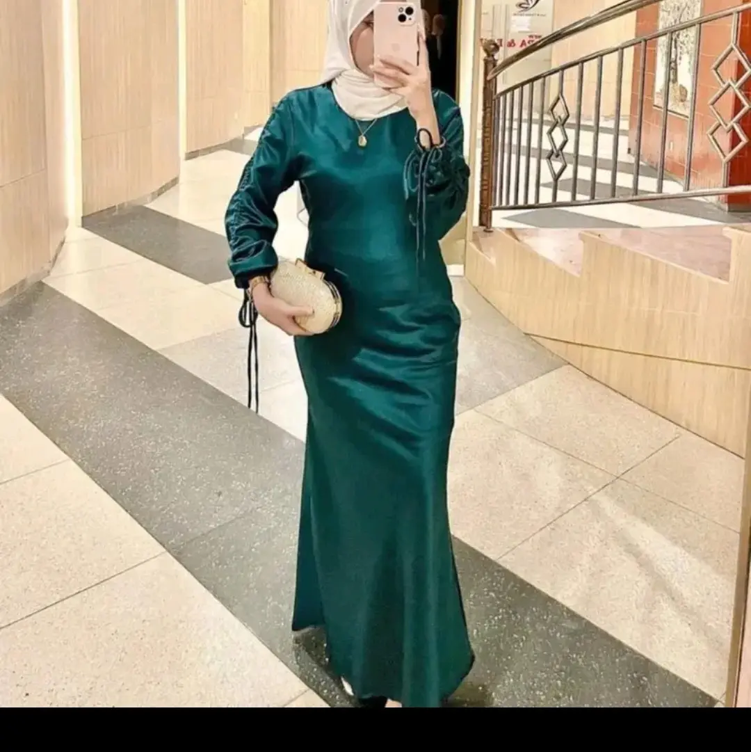 Darla Dress by STAR 09 STORE Dress untuk acara Wisuda, Pesta Kondangan, Bridesmaid Promnight,dll Bahan Satin Velvet