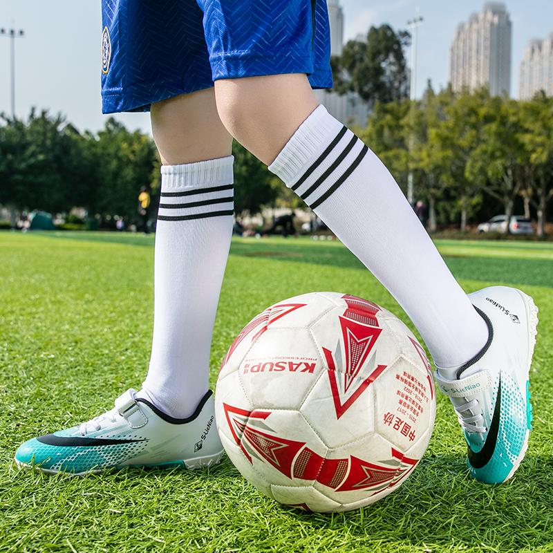 Product Introduction of JINTOHO Kids Soccer Shoes Society Children School Football Boots Cleats Grass Sneakers Boy Girl Outdoor Athletic Training Sport Footwear 44