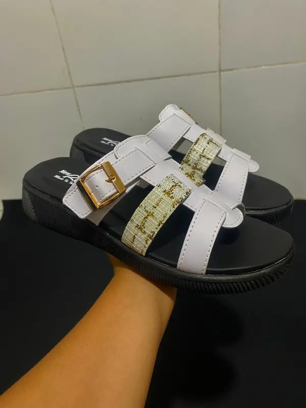 Sandal Slop Wanita Platform Sandal Rajut Wedges Putih Sandal Korean Style Rajut Hak Tinggi 3 Cm 4