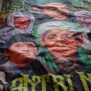 READY STOK + BENDERA PRINTING CUSTOM, BENDERA SOLO, GIANTFLAG PRINTING CUSTOM, BENDERA SHOLAWAT, BENDERA MAJELIS, BENDERA SYEKHERMANIA, BENDERA MAFIA SHOLAWAT, BENDERA AZ ZAHIR MANIA