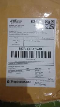 Product Review of Buku Mewarnai dan Menulis Huruf Hijaiyah dan Angka Arab SANDRO from C**l 1