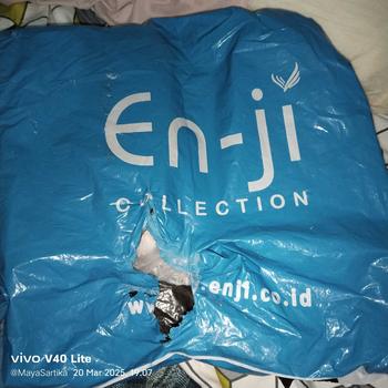 Product Review of En-ji Yuno Shoulderbag - Khaki from J**N M**E 0