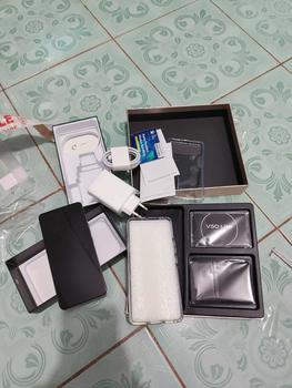 Product Review of [NEW LAUNCH] vivo V50 Lite 4G (8/256) Borderless Immersive Screen, Sony IMX882, 6500mAh Battery+90W Flashcharge, AI Erase 2.0, All-round Impact Resistance from i**r 0