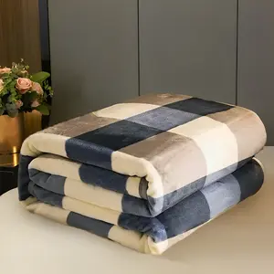 Selimut Bulu Halus Dewasa Super Halus Dan Lembut Motif Terbaru Ukuran 140x200