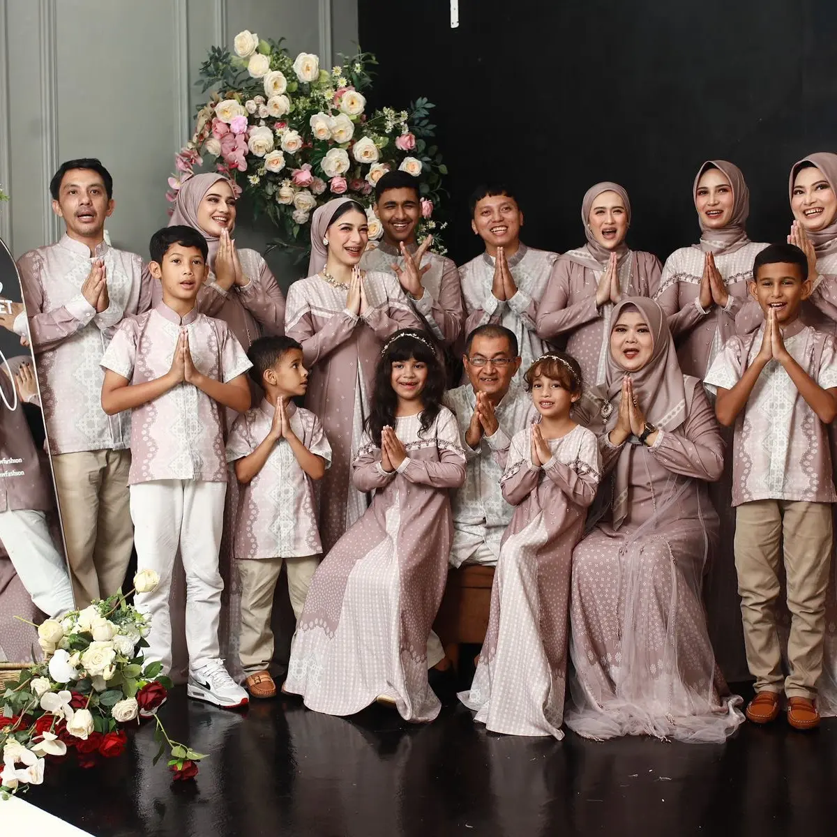 FAMILY SET warna dusty eid series