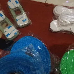 Pengunci Lemari Kulkas Laci Pengait Pintu Pelindung Baby Safety Lock Bahan Premium Awet Tahan Lama