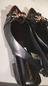 Product Review of Declare&Dee Heels Blok Wanita Pitaloka Square Toe High 3 CM Black Karet Belakang Best Seller Shoes flat  shoes from P**i 2** 0