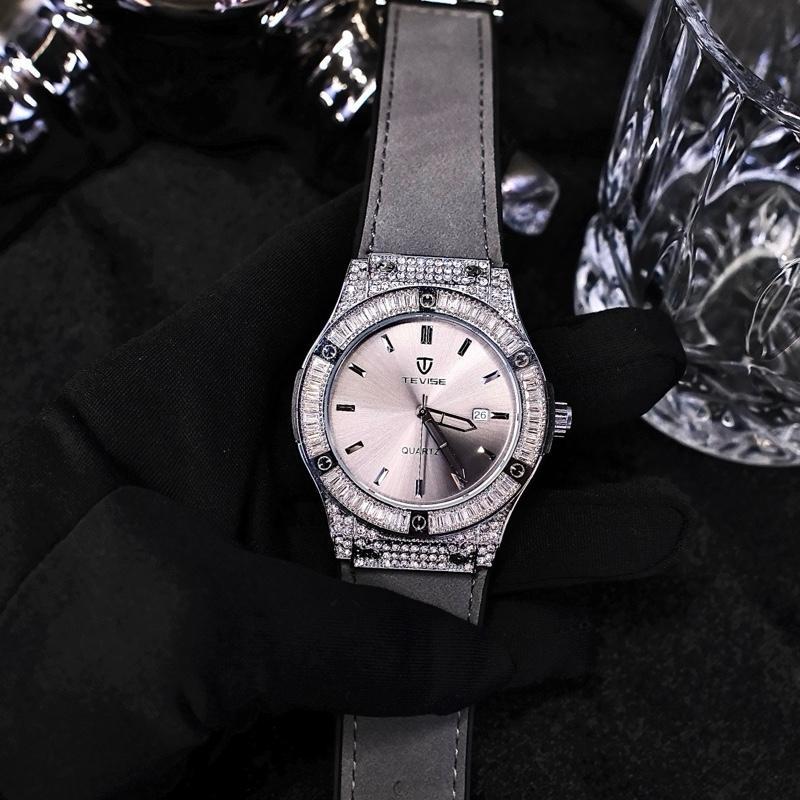 ĐỘC QUYỀN TÂN ĐỒNG HỒ Đồng hồ Tevise đính đá bạc dây da lộn xám lông chuột dây hương nước hoa máy quart