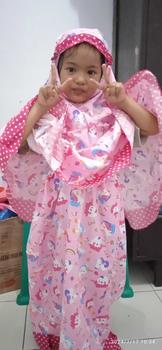 Product Review of MUKENA ANAK KARAKTER MUKENA ANAK MURAH 2-9TH Bunga Polka Dot Putih Muslim from M**a c**y 1