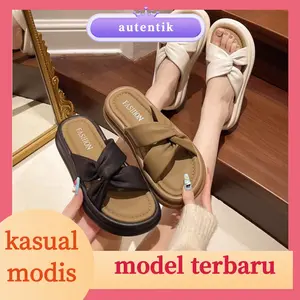 OKAIDO OFFICIAL STORE Sandal Selop Wanita Cewek Perempuan Elegan dan Anggun Model Korea Style Kekinian Bahan Karet Slip On Nyaman Lembut Cocok untuk Sehari-hari - Sendal Wanita Kualitas Tinggi Mudah Dicuci Tidak Licin