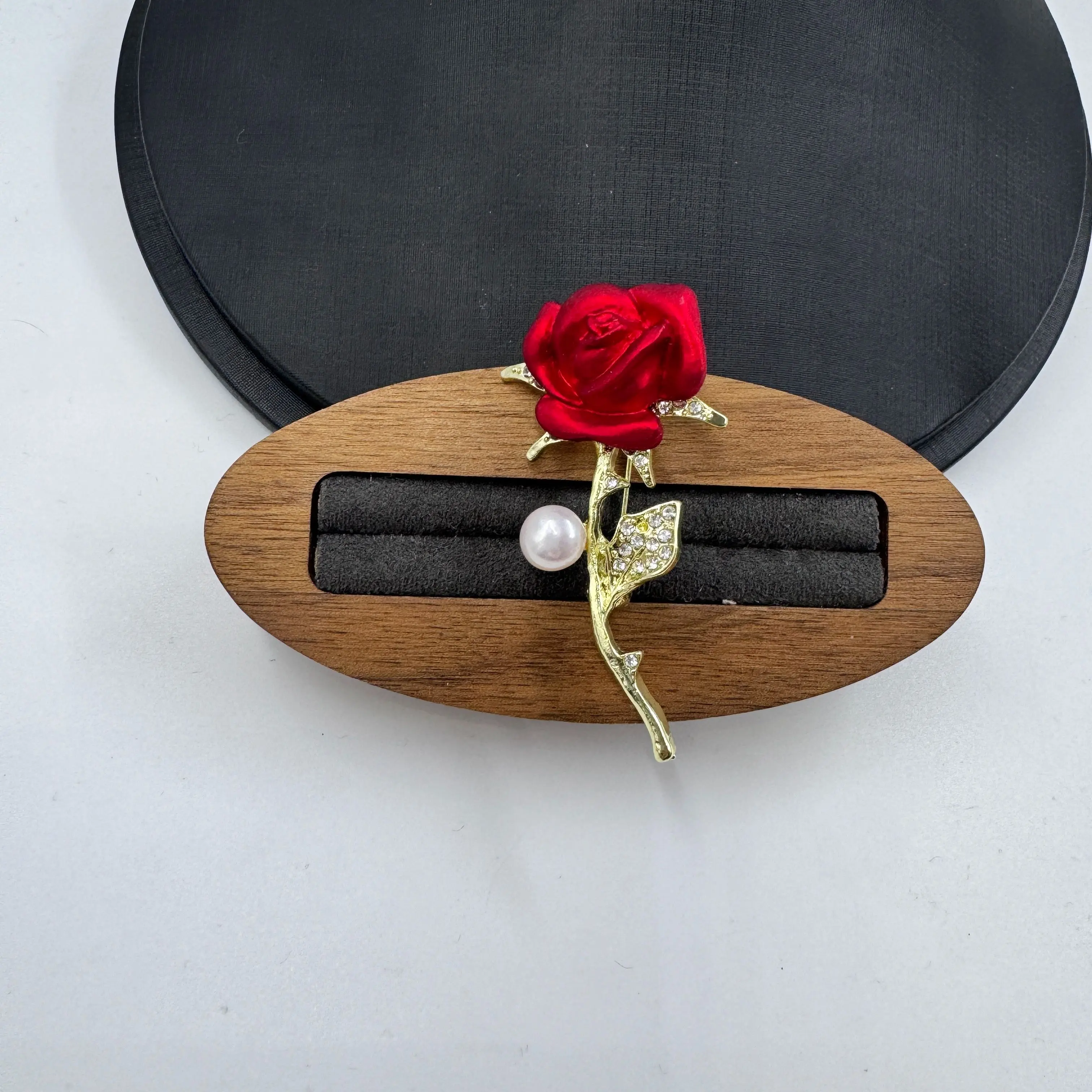 QLL  Freshwater Jane rose brooch 7-8 SKU:XZ-009