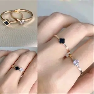CINCIN CLOVER PERMATA TERLARIS ANTI ALERGI TERHADAP KULIT Rings