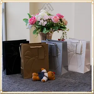 Paper Bag Emboss Motif Pita Tas Belanja Tas Souvenir Goodie Bag Tas Hadiah