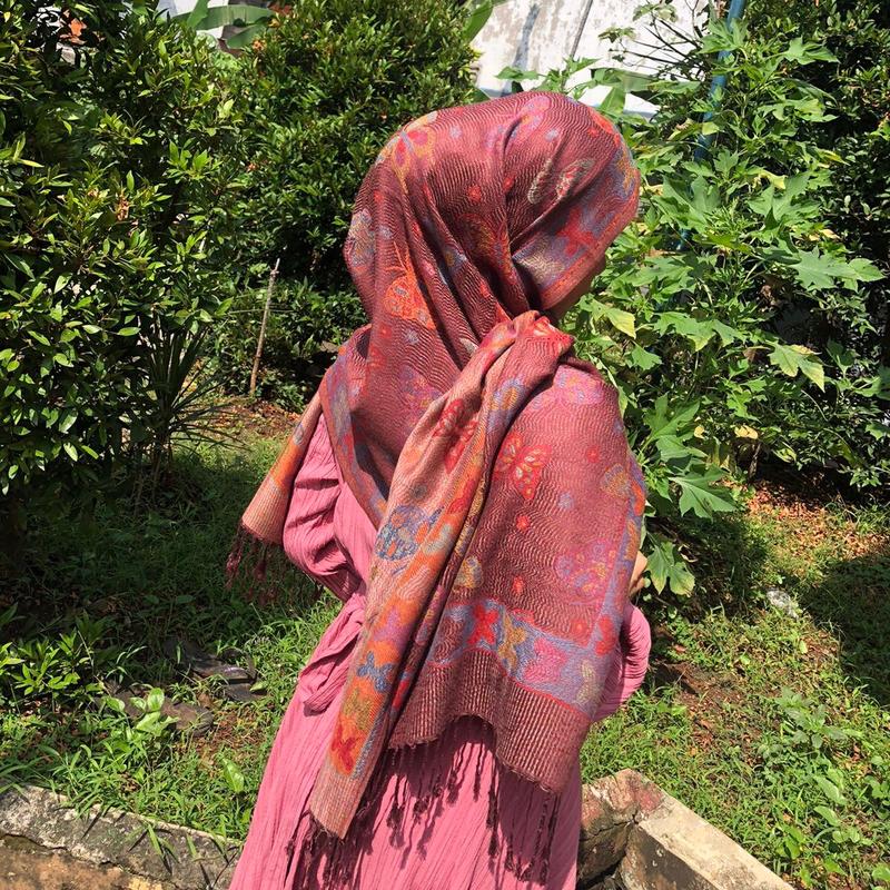 Hijab Pashmina Cashmere motif Butterfly 2