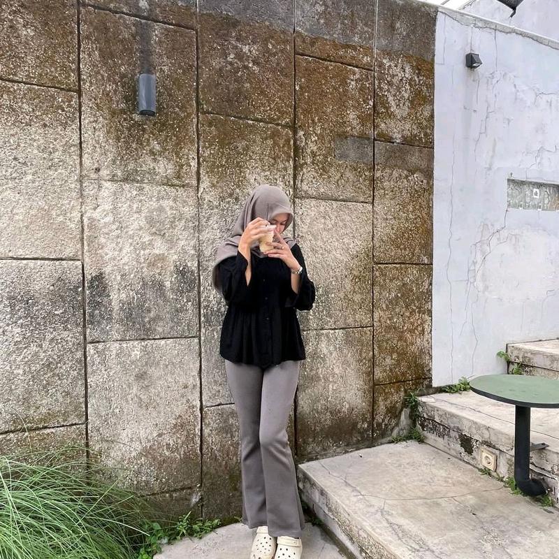 Celana Fit And Flare Pants Cutbray Scuba Pinggang Haighwaist Bahan Stretch Melar Elastis Kulot Cutbray Panjang 4