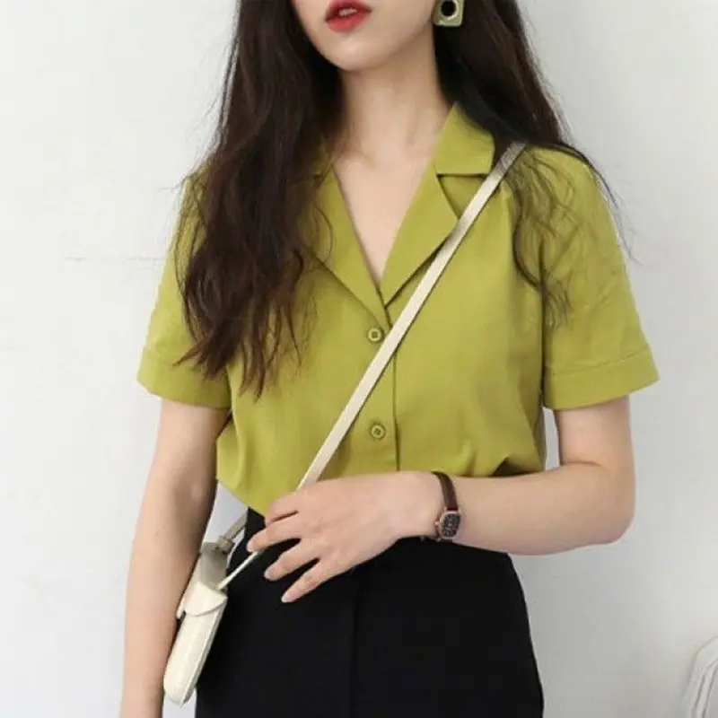 DiaryFashion - Blus Kemeja Formal Wanita Lengan Pendek Gaya Korean Style 4