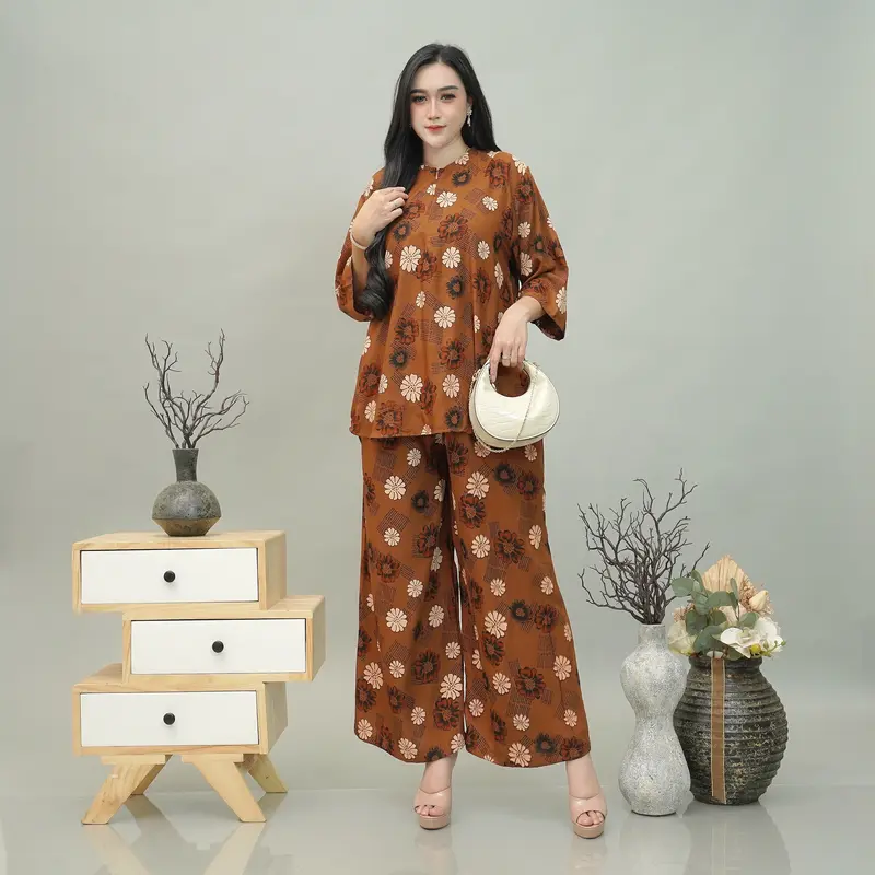 One Set Daily Setelan Rayon Wanita Lengan 3/4 Dewasa Resleting Rayon Premium 1