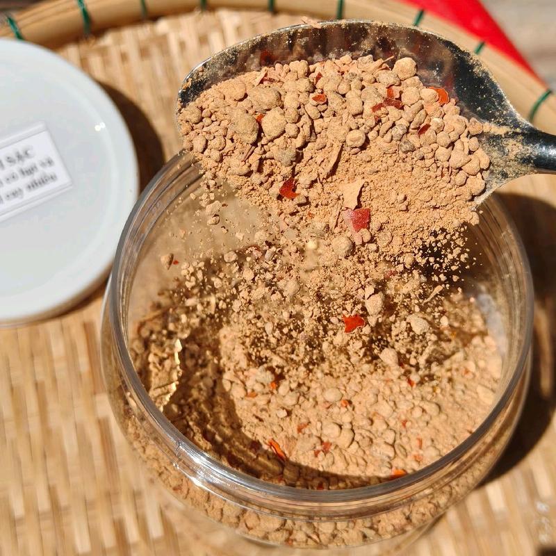 MUỐI SẶC nhuyễn có hạt và sợi tỏi CAY NHIỀU chay