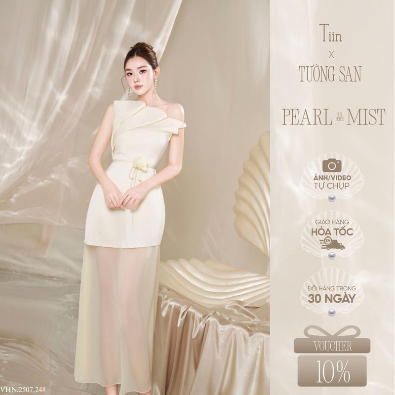 TIINSTORE x TƯỜNG SAN Váy đầm lụa thiết kế lệch vai phối tơ đai hoa dự tiệc sang chảnh VHN.2507.248 