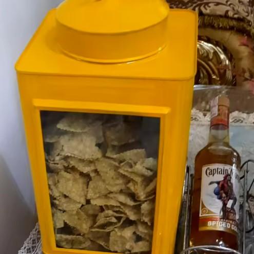 Toples Kaleng Kerupuk Jadul Ukuran Besar Kaca 35x25 cm - 2