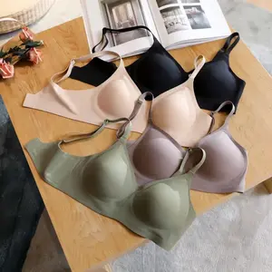 Amiera BR682 Bra Wanita Tanpa Kawat Seamless Push Up Bralette Elastis Pakaian Dalam Wanita