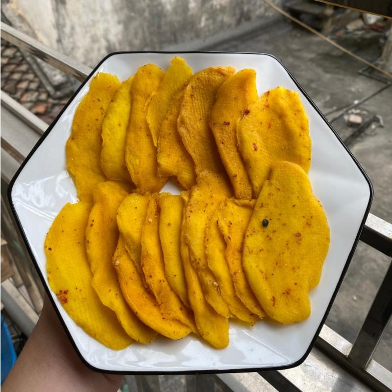 [Buy 1 Free 1]Spicy Dried Mangoes Fruits Salt And Chili Dry Snack Spicy Dried Mango[Mangga sweet and spicy 3