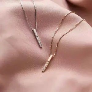 Sayishop Kalung vertikal Women Diamond Rose Gold Clavicle Necklace Charm Pendant Jewelry Gift