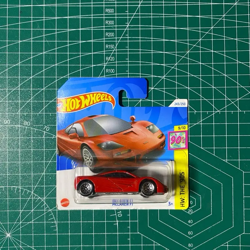 Hot Wheels Short Card McLaren F1 Merah Mainan Anak Untuk Koleksi Resmi