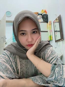 Product Review of Paris Jadul // Hijab Segi Empat Paris Legend jilbab paris jadul from y**7 2