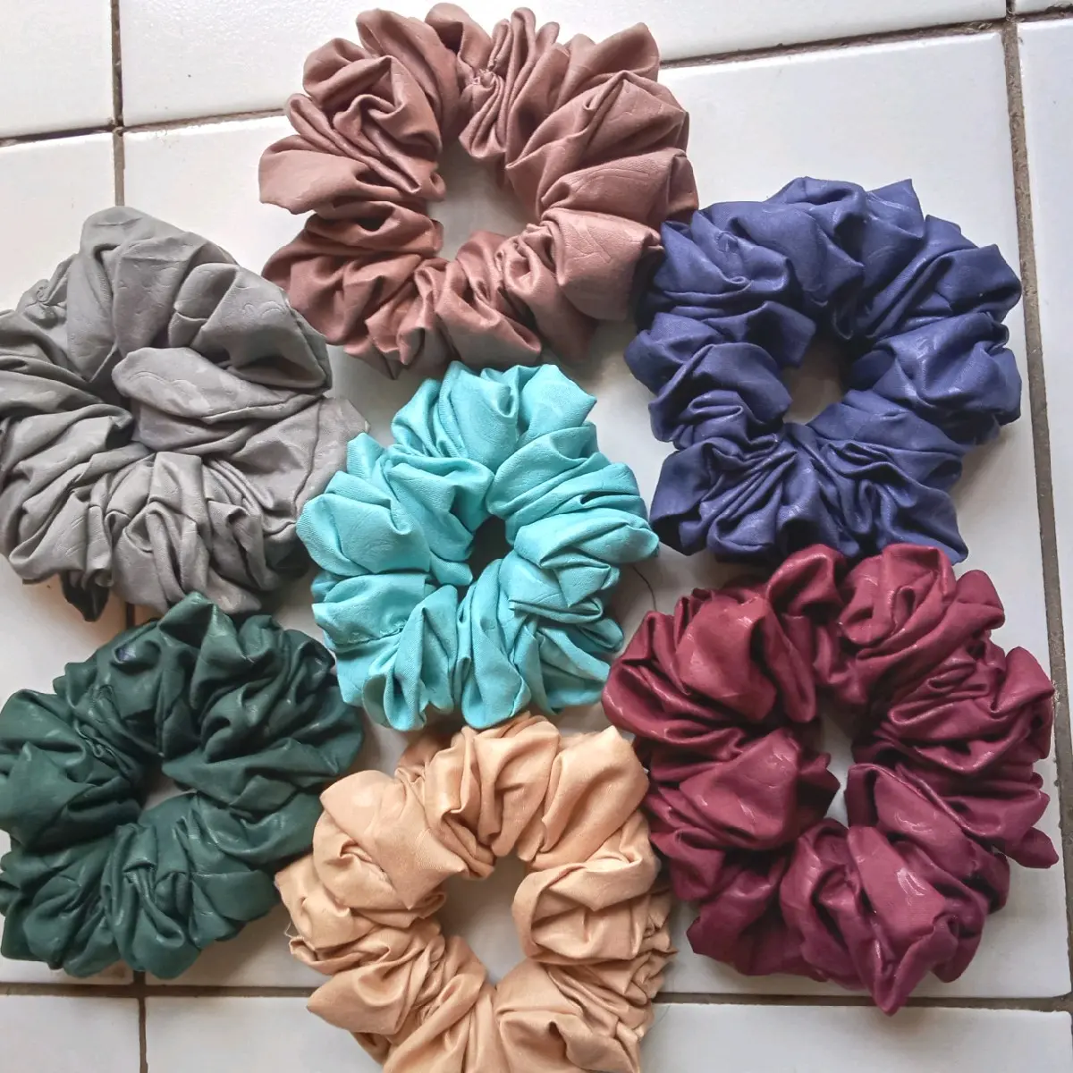 cepol rambut cepol hijab cepol scrunchie PAKET BUNDLE  ISI 5pcs WARNA RANDOM