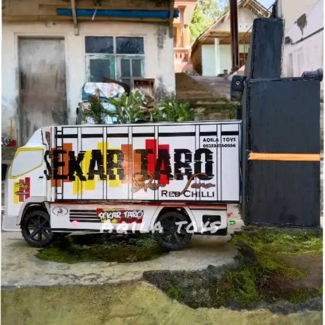 Kanov1234 Miniatur truk dan sound bluetooth