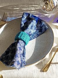 Gambar Batik Fractal Alas Cangkir (Coaster) Batik Kawung Warna Biru dari Batik Fractal Kota Bandung 4 Tokopedia