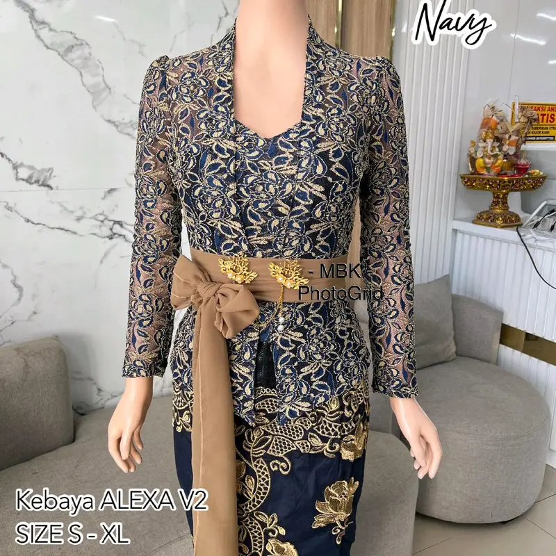 KEBAYA BROKAT ALEXA PANJANG DAN PENDEK 8
