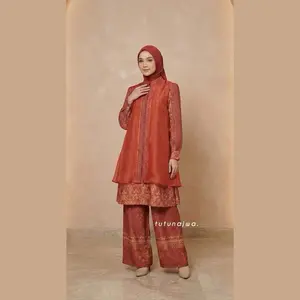 [PREORDER] TUTUNAJWA Nouraa Setelan Celana Mix Organza Tanpa Hijab