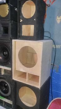 Product Review of box speaker mini scoop 6 inch from A**a K**e 1