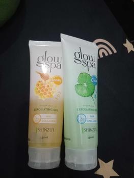 Product Review of [BUY1 GET1] Shinzui Glow Spa Exfoliating Gel 130 ml | Cica / Ichigo / Honey | Mengangkat Sel Kulit Mati from y**h 1