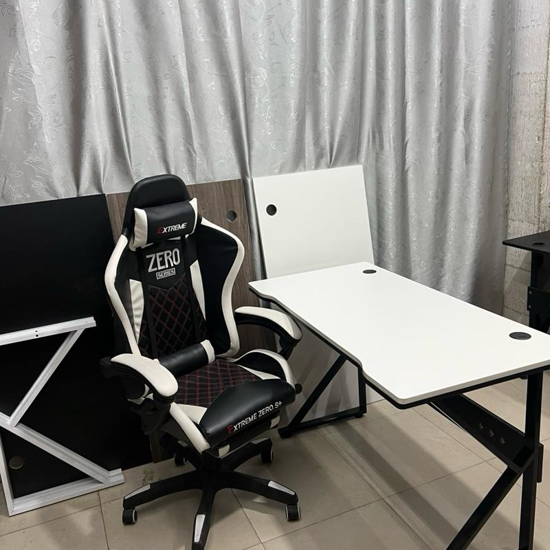  Bộ bàn ghế trắng đen như ảnh   ghế gaming s trắng đen và bàn chữ K mặt vát trắng  