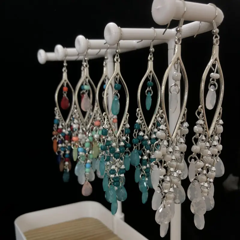 Anting-anting panjang gaya Siberia dengan batu akik warna-warni 8