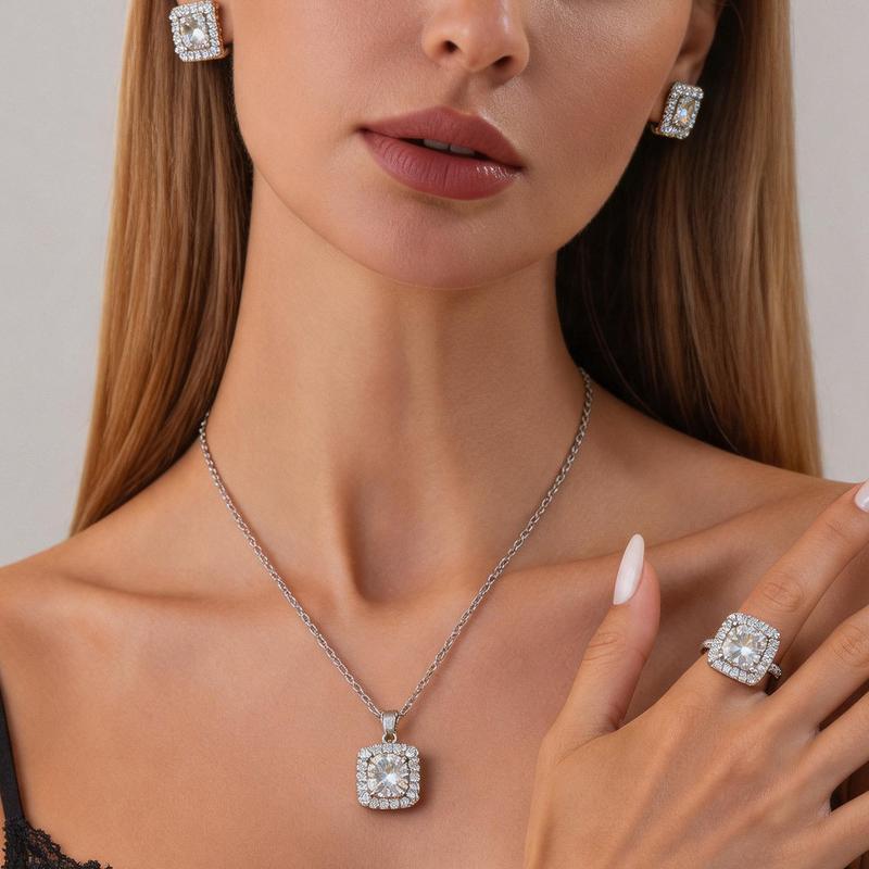 Bộ 3 món gồm dây chuyền mặt hình vuông đục lỗ bằng zirconia cúbik, bông tai và nhẫn dành cho nữ, màu sắc Màu bạc, zirconia trong suốt sáng bóng, phù hợp hẹn hò và đám cưới