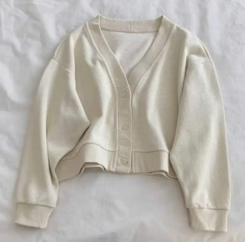 Cardigan Crop Lalisa | K-pop Style Sweater Cropped | Baju Wanita | Bahan Fleece Tebal Dan Lembut 3